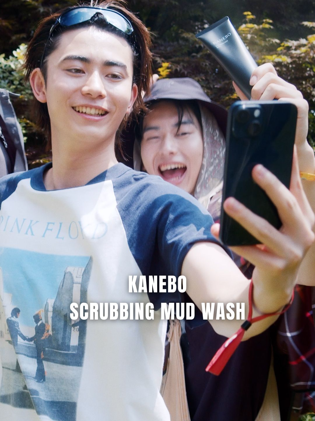 ベタつく肌は、黒KANEBOの「スクラビング マッド ウォッシュ」で爽快にリセット！ #PR #KANEBO #スクラビングマッドウォッシュ #メンズ美容