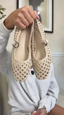 Estás zapatillas son demasiado bellas y versátiles ✨🙌 perfectas con cualquier outfit #balletflats #zapatillas #fallshoes 