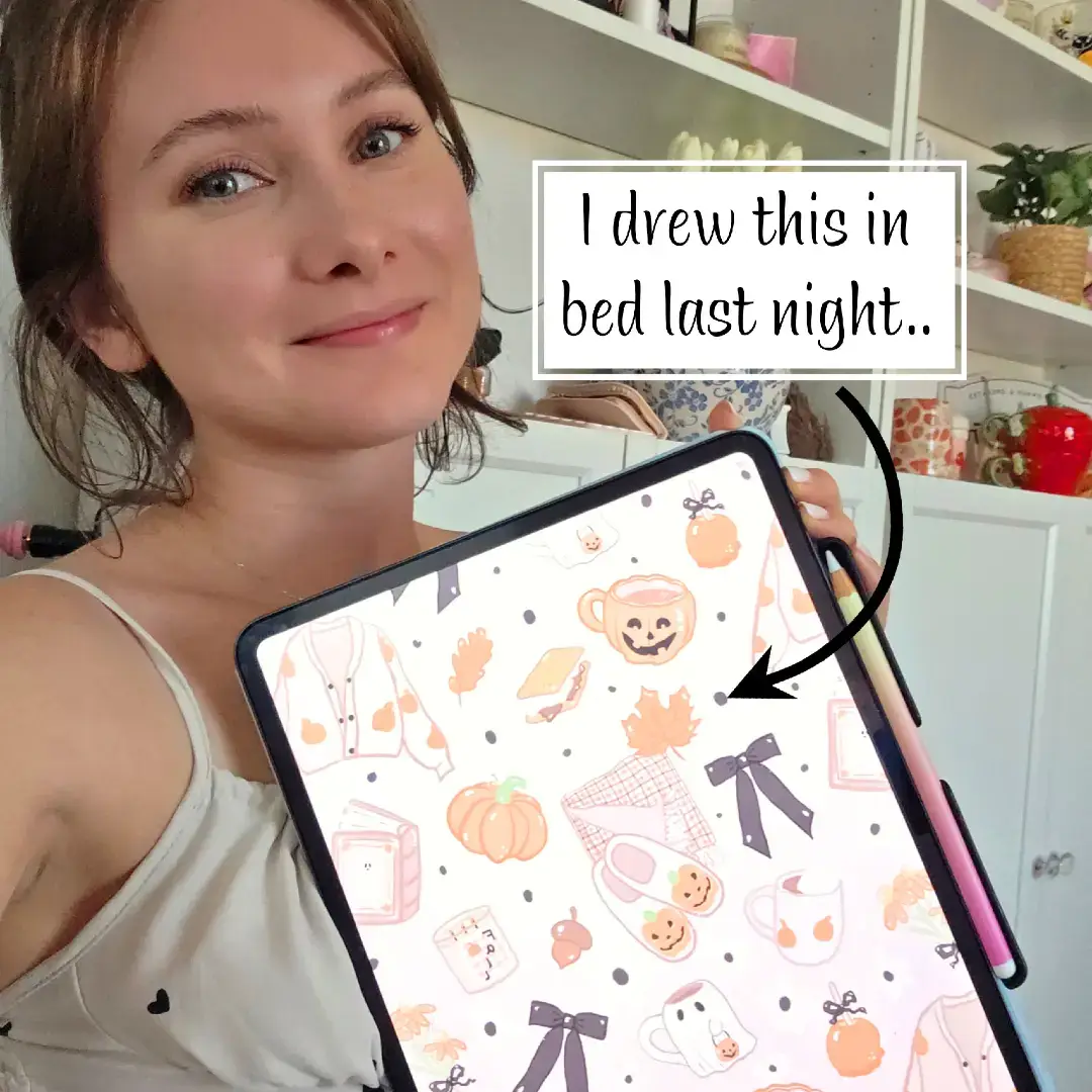 I'm absolutely in love with this pattern! And i bet you didn't know this, but I couldn't even draw like 2 years ago.  I'm self taught, and now I teach others too!  my controversial secret is that if I can't freehand something, I'll trace it.  and for some reason that's frowned upon, like I'm not a real artist if I do that, but that's total bs lol.  obviously (and most importantly) I'm NOT talking about tracing someone's art, I'm talking about tracing commercial use photos from sites like unsplash. when getting references for art you plan on selling, it is SOOOO crucial you source them legally. but yeah, if you have trouble with drawing, start with tracing for shape. you'll be surprised how much you're able to do with it. and eventually you won't need to trace anymore (but it's totally fine if you do!) #digitalartist #seamlessfiles #surfacepatterndesigner #beginnerdrawing #dailydrawing 