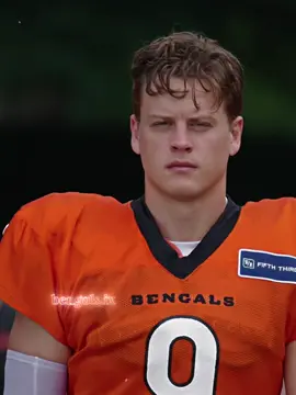 we’re back! WHO DEY BABY! 🧡🖤 #joeburrow #bengals #jamarrchase #teehiggins #andreiiosivas 