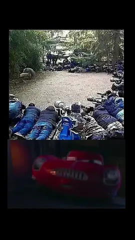чё они там делают... ДжоДжо