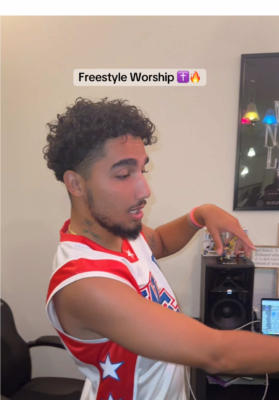 Should i Make this a song chat ??    🙌🏽✝️🙏🏽🔥 #freestyle #Jesus #fyp 