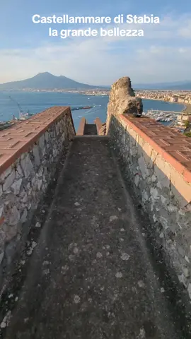 Castellammare di Stabia _Castelloedievale...la grande bellezza #castellammaredistabia #castellomedievale 