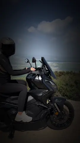 #يحديد_لي_معانه_عنيد #xadv750 #viralvideo #viral #foryou 