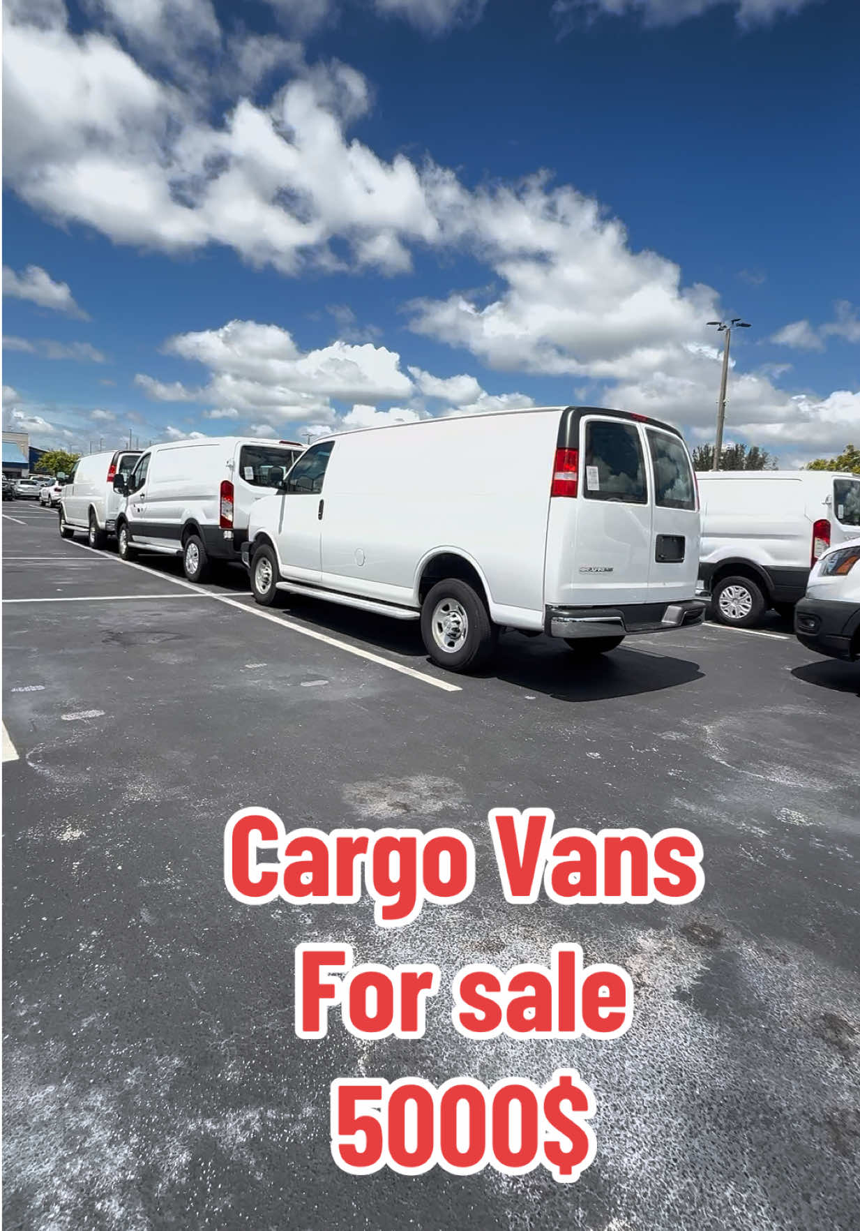 Cargo Vans, pick up de trabajo for sale ! Los mejores precios de usa los consigo yo comenta la palabra información y te contacto #vans