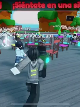 Jugando 100 sillas en Roblox 🪑🫦🪑 #roblox #noflop #humor #fyppppppppppppppppppppppp #eljuegodelcalamar 