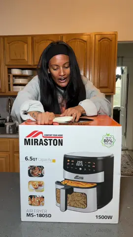 like the good daughter i am, my mom is gonna love these two finds on the tiktok shop! 😍 #airfryer #bamboosheets 
