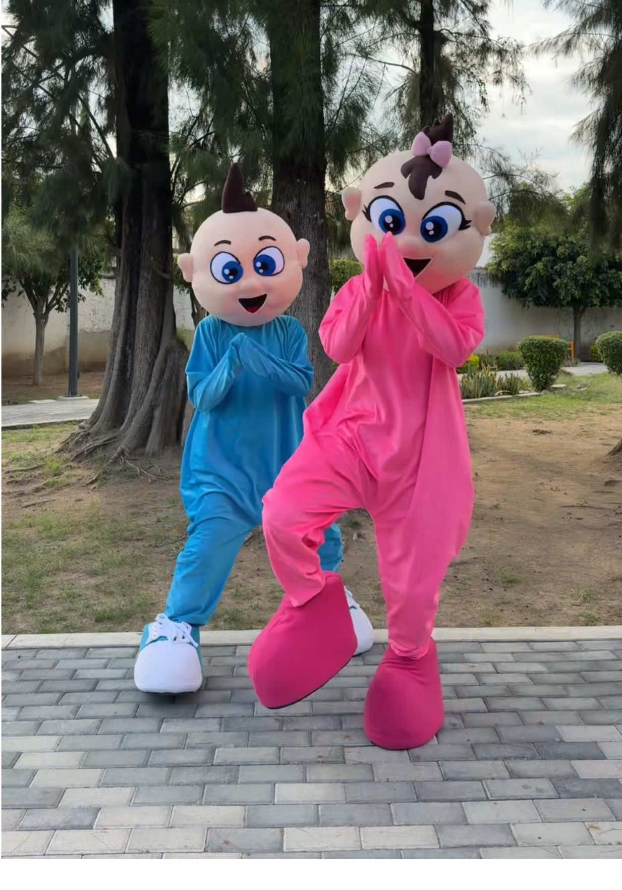 girl or boy ?? 🩷💙🤭 #fyppppppppppppppppppppppp #fypシ゚viral🖤tiktok #showmaniaofficial #fyp   