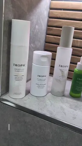 Sunday evening reset with @Tropic Skincare ! Busy week.. even busier weekend...but honestly it's so important to prioritise yourself! Do something today that your future self will thank you for 🤍 And I know I'm going to wake up with the glowiest (is this even a word?! It is now! 😅) skin ready to face anything the week brings me! ✨ Need anything ordered...pop me a message as order will be going in tomorrow night 🫶🌿 or fancy a browse...check the link in my link tree 🌿🤍 #eveningskincare #skincare #tropic #tropicskincare #tropicambassador 