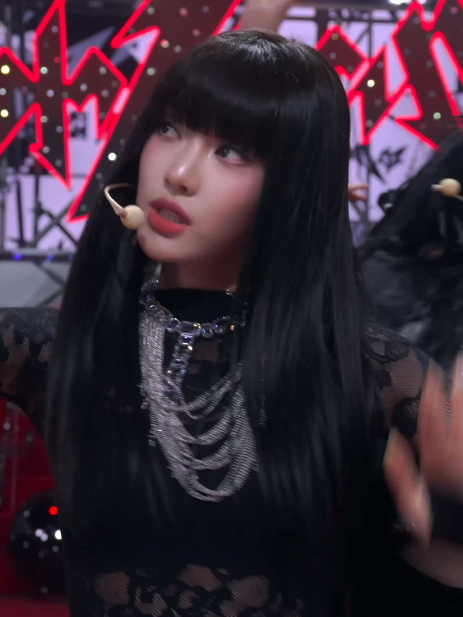 에스파 (aespa) 'Rich Man' 4K Bonus Ver. Fancam  #직캠 #fancam #southkorea #fyp #kpop #PageForYou #ForYou #idol #日本 #アイドル #Kポップ #smile #style #idola #kpopindonesia #우상 #케이팝 #Stan #Kpopstan #4K #dance #choreography #groupe #musica #music#aespa #richman #에스파