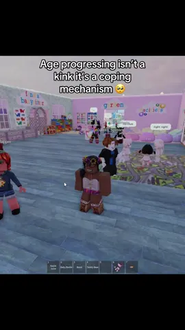Little space safe space is the game#fypシ #viral #fyp #roblox #dahood @Mighty.Clips ✓ 