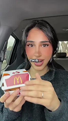 Chicken nuggets might look harmless, but what’s really inside will make you think twice 🐔🍟. Most nuggets are less chicken breast and more mystery mix — processed scraps, fillers, preservatives, and oils that keep them crispy but wreak havoc on your body. Behind that golden crunch is a cocktail of additives you’d never sprinkle on your food at home. Every bite feels innocent, but the truth is, it’s ultra-processed junk dressed up as comfort food. That’s why we built EXPOSR 🔍. The app breaks down what’s really hiding in processed foods, so you can see past the marketing and make choices that actually serve your health. Nuggets might be a childhood favorite, but EXPOSR makes sure you know what you’re really biting into
