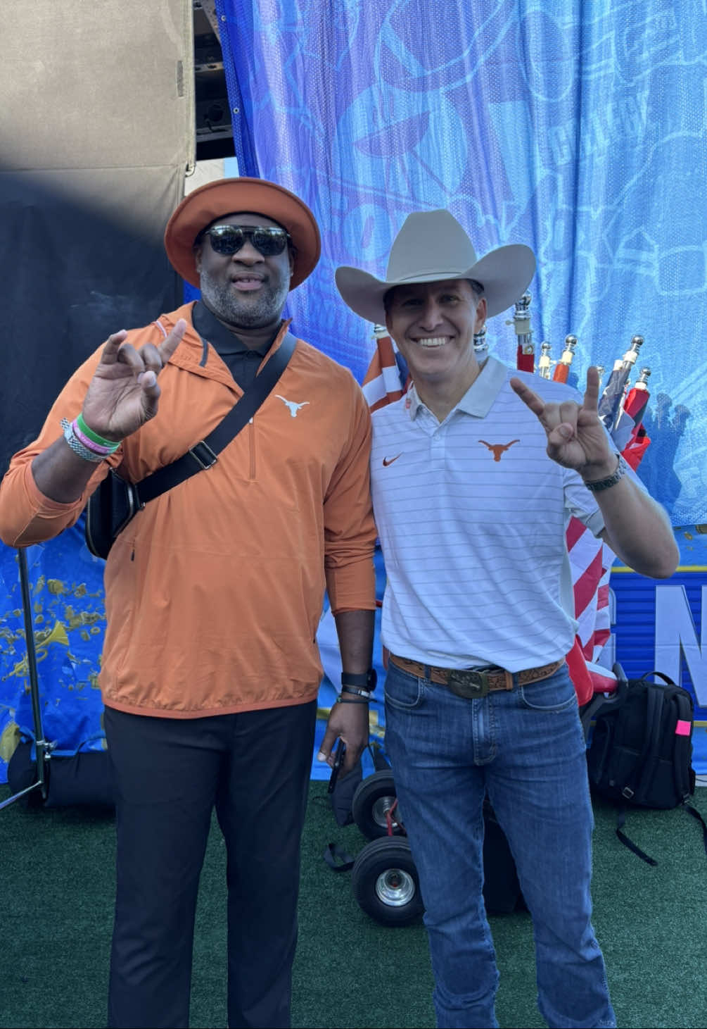 Will fanboys over NFL legend Vince Young   Will Cain shares his epic encounter with NFL legend Vince Young. From swapping numbers to fanboying like crazy. #vinceyoung #football #fanboy #nf #legend 