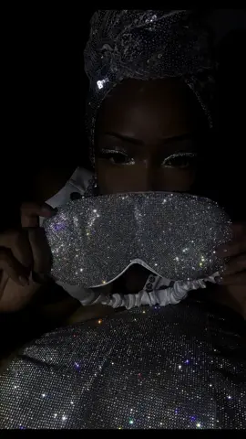 I’m in love ✨ crystal sleeping masks now available from Fleeky Friday