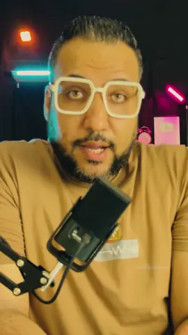 لو ظهرتك العلامه الخضرا دي يبقي تليفونك متراقب😳