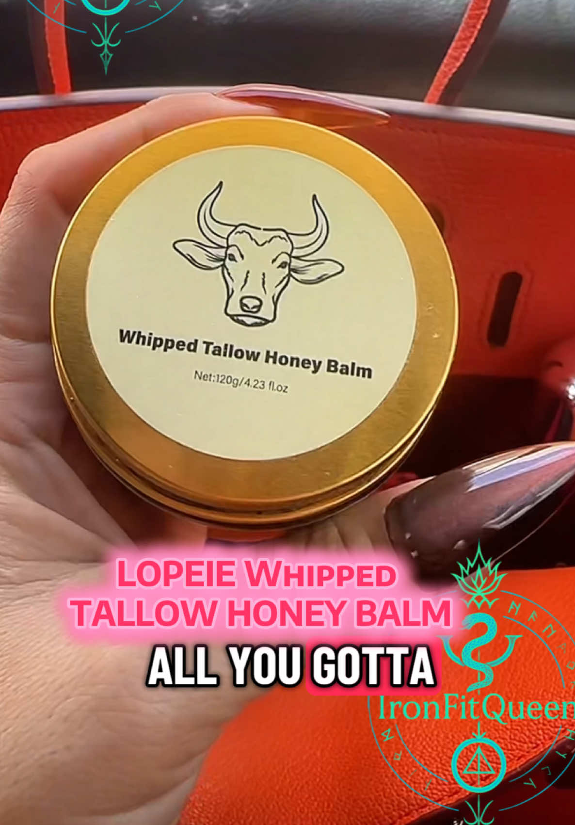 LOPEIE Whipped tallow honey balm is one of my key items I carry with me 🙌🏻 take advantage it’s on flash sale for a limited time  #ironfitqueen #dealsforyoudays #beeftallowhoneybalm #beeftallowskincare #LOPEIE 