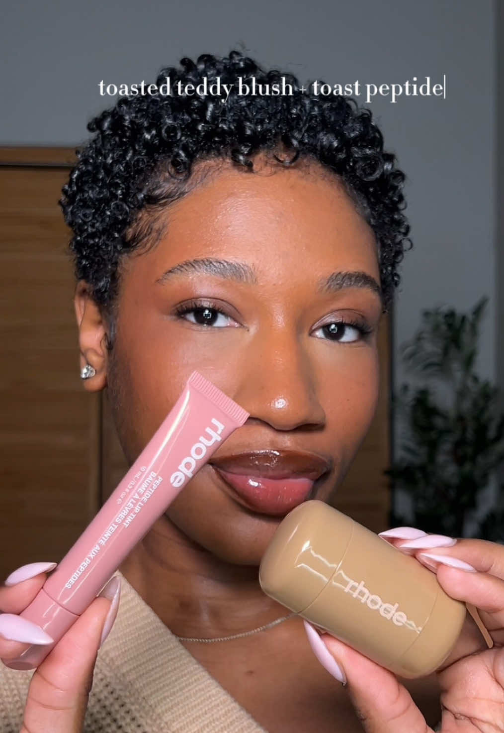my pickups from the @rhode skin at @sephora launch 🤎 pocket blush toasted teddy + toast peptide lip tint. What products from rhode should I try next? #rhode #rhodeliptreatment #rhodeblush #sephora #rhodeatsephora 