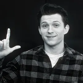 don’t be shy and share that selfie now!🤭 || ac: yulichka.mp3, cc: 16chleclerc (edited), scp: coxpyyscp || #tomholland #tomhollandedit #spiderman #edit #fyp || FAKE EVERYTHING