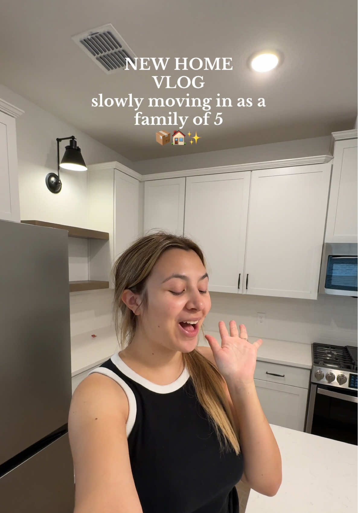 slowly getting settled in✨📦🏠 #movingday #sahmsoftiktok #momof3 #fyp #momvlogs 