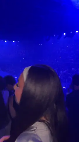 🦉#drake #paris #draketour #drake2025 