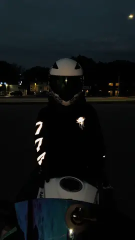 BLESSED.  #fyp #cruisinandbruisin #streetwearvibes #reflectivehoodie 