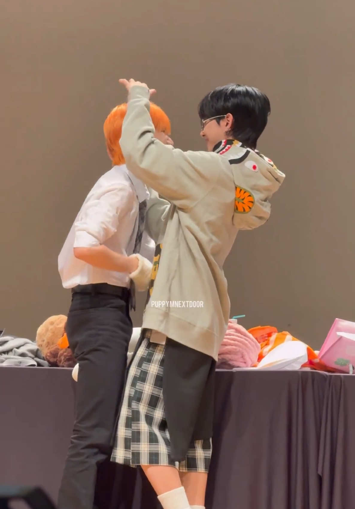 Explain pls—how did the convo turn into a hug AGAIN 💞 ©️puppymnextdoor #boynextdoor #riwoo #jaehyun #hyukmyungz 