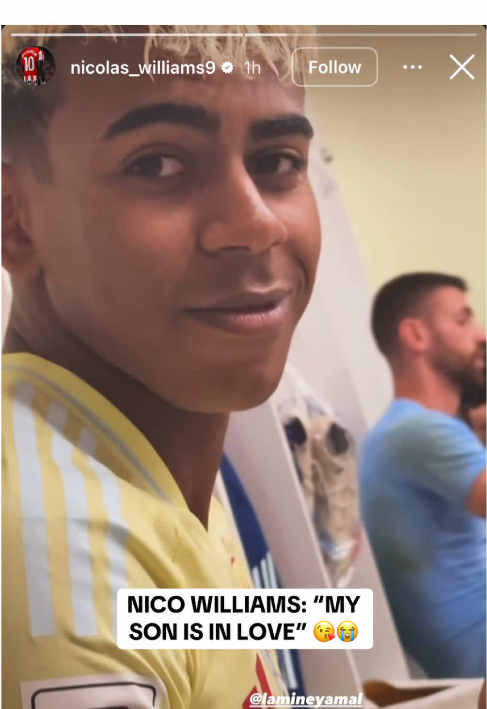 Lamine Yamal has Nicki Nicole as his phone wallpaper. Nico Williams trolling him 🤣❤️ @Nicolas_williams9 #LamineYamal #Yamal #Spain #NicoWilliams #football 