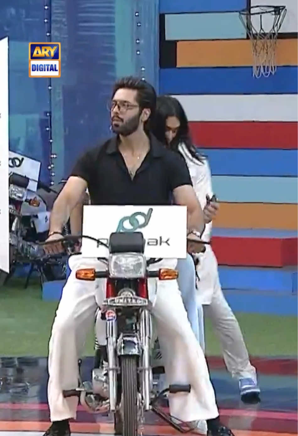 #JeetoPakistan #FahadMustafa #ARYDigital #AadiAdealAmjad #WhatToWatch 