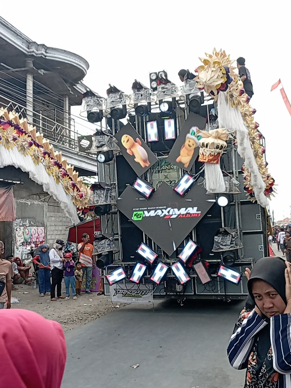 bedil pusat k5 maximal karnaval ngudirejo #soundhoregjawatimur #soundhoregjombang #fyp #lewatberanda 