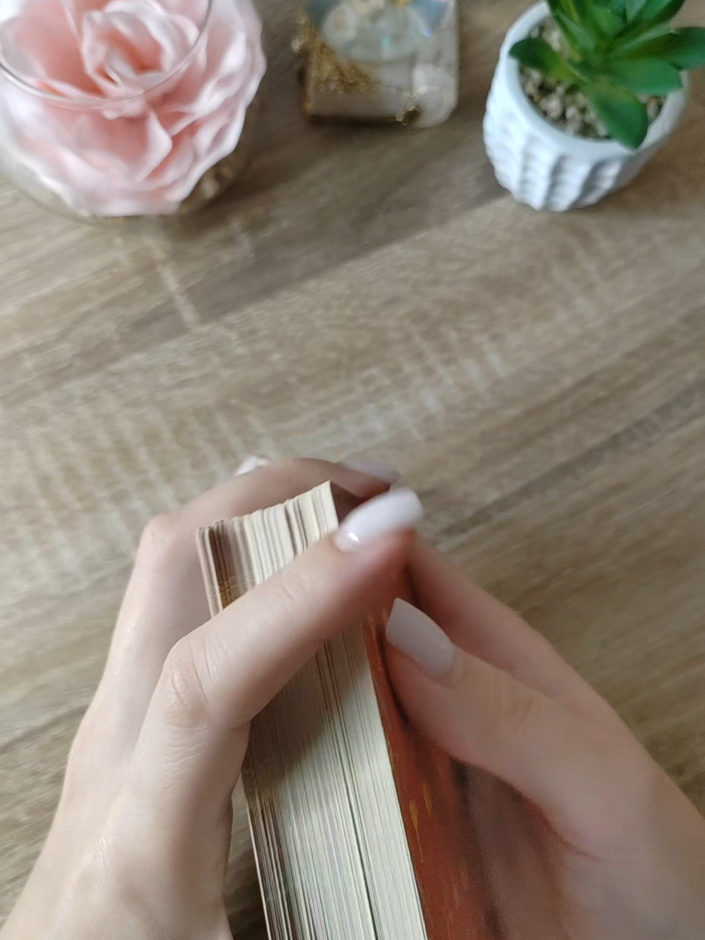 What Does He Love About You? ❤️‍🔥 #lovereading #tarotreadinglove #tarotcardreading #lovetarot #psychicreading 
