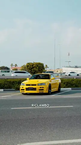 Hey ladies drop it down 🎶|🎥:@First Motors |#skyline #gtr #r34 #jdm #edit 