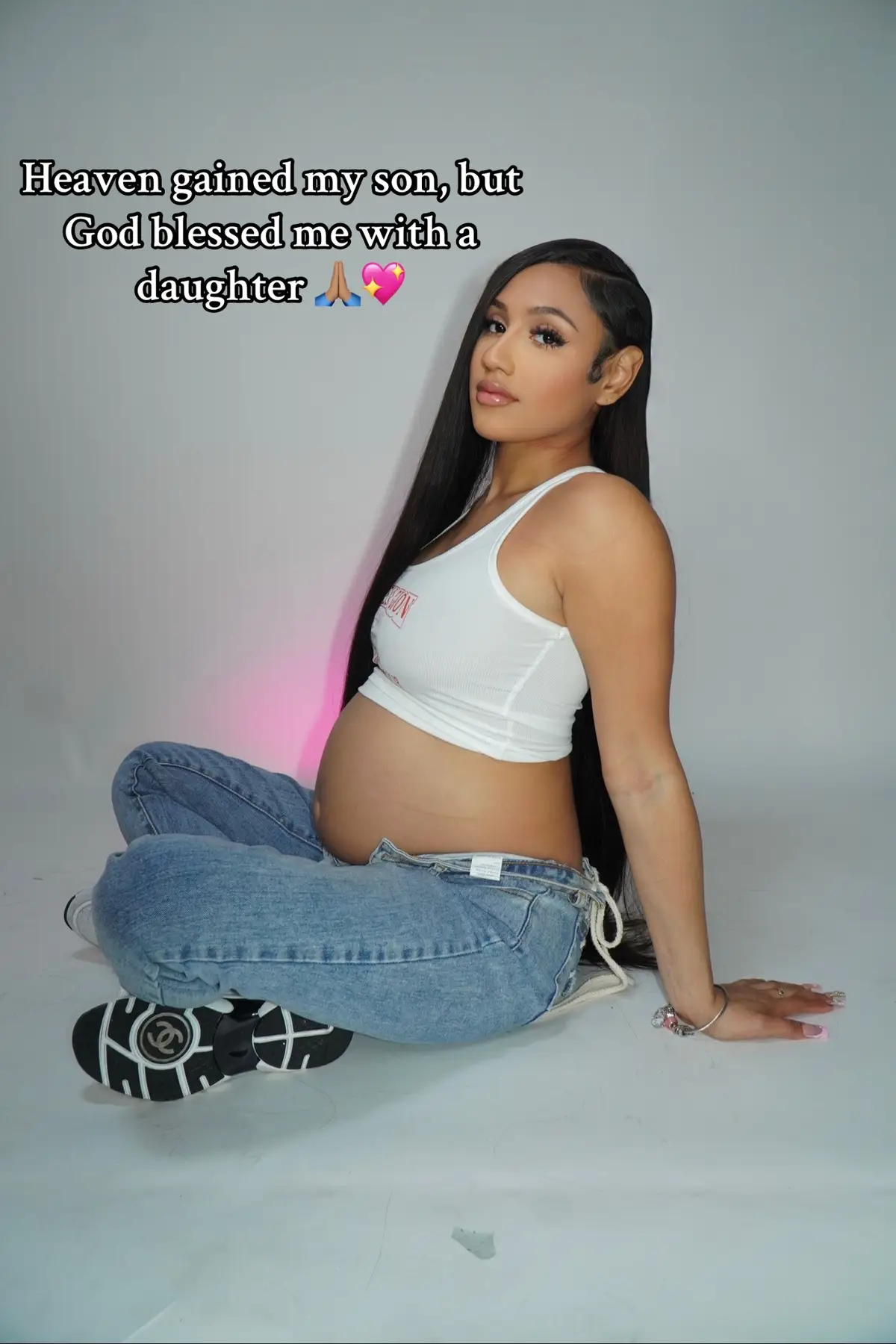 Through the darkest pain, God reminded me my story wasn’t over 🙏🏽  #rainbowbaby #pregancytiktok #girlmom #fyp #suicidepreventionmonth 
