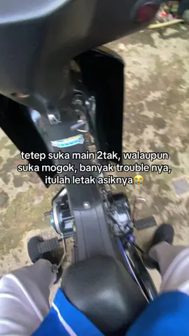 udah resiko motor tua #fizr #2tak #fyp #5kmkagakngejem #masukberandafyp 