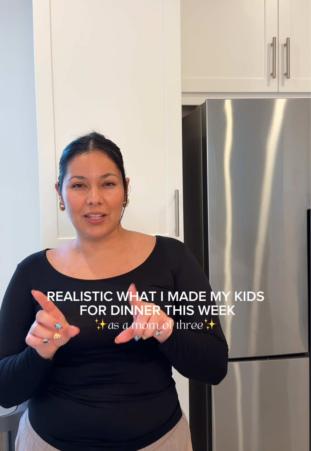 Realistic dinners for my 3 kids🙌🏼 #familymeals #kidsdinnerideas #momofthree #dinnerrecipes #kidsfood 