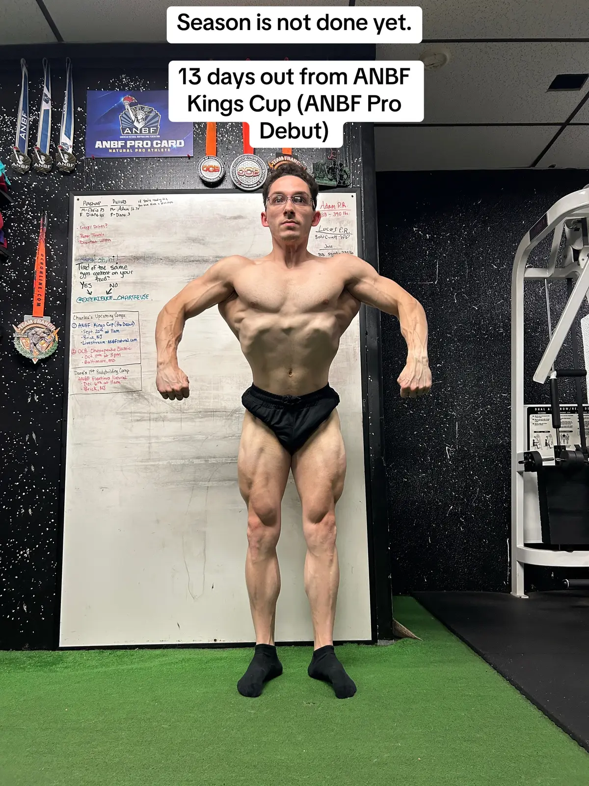 13 days out (ANBF Kings Cup) & 5 weeks out (OCB Chesapeake Classic). #classicphysique #naturalbodybuilder #nattybodybuilding 