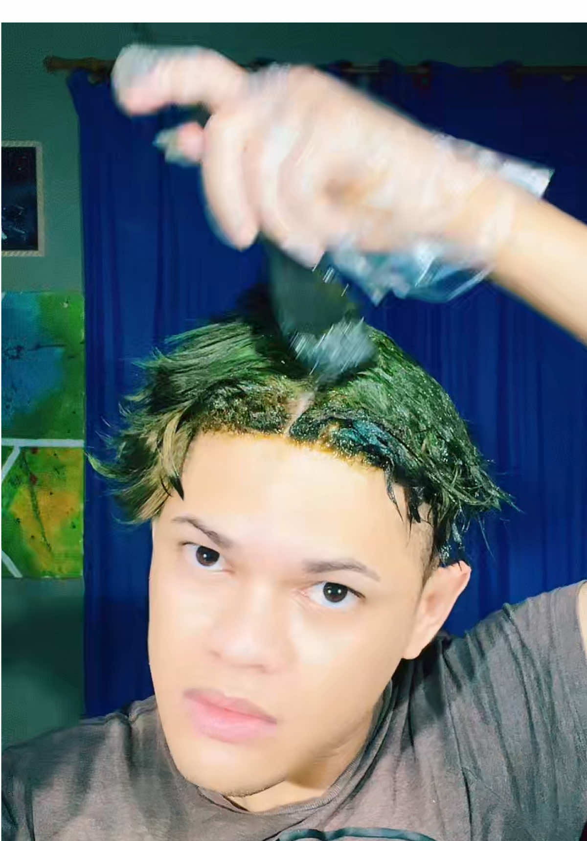 Pintei o cabelo sozinho em casa… deu bom? #cabelomasculino #cabelocacheado #creatorsearchinsight 