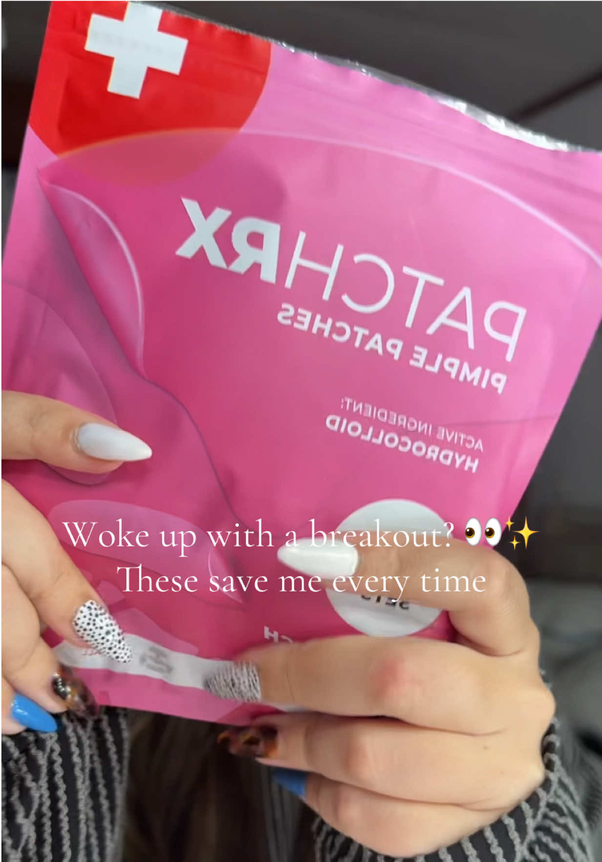 These hydrocolloid full-face patches are a game changer for healing breakouts fast 🙌 They’re gentle, easy to use, and perfect for those l when your skin just won’t cooperate. Clear skin while you sleep? Yes please! ✨ #AcneCare #PimplePatch #Hydrocolloid #ClearSkinJourney #SkincareRoutine 