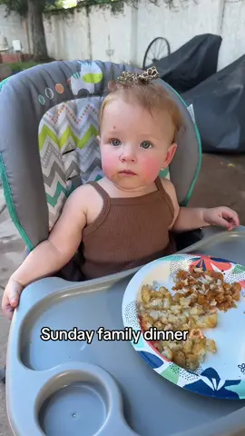 Sunday family dinner vibes are 10/10 🫶🏼