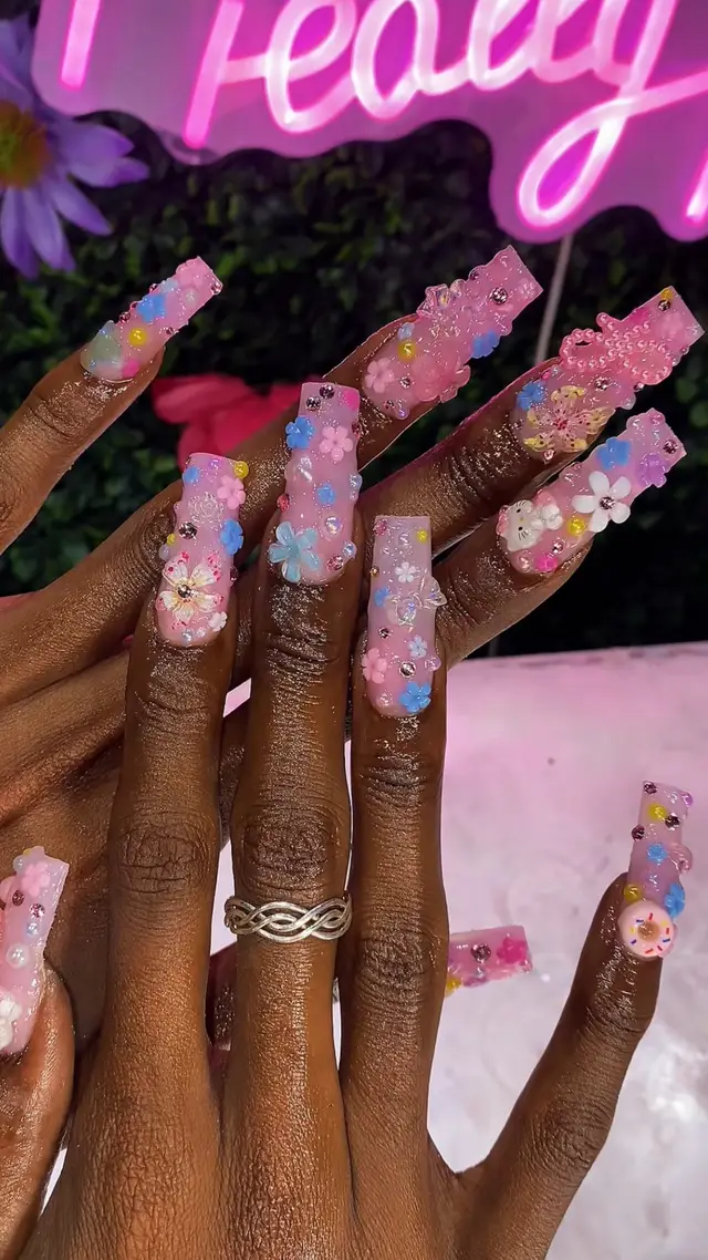 Pretty Junk Nails