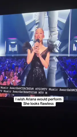 #arianagrande #arianagrandefan #vmas #mtvvmas #eternalsunshine 