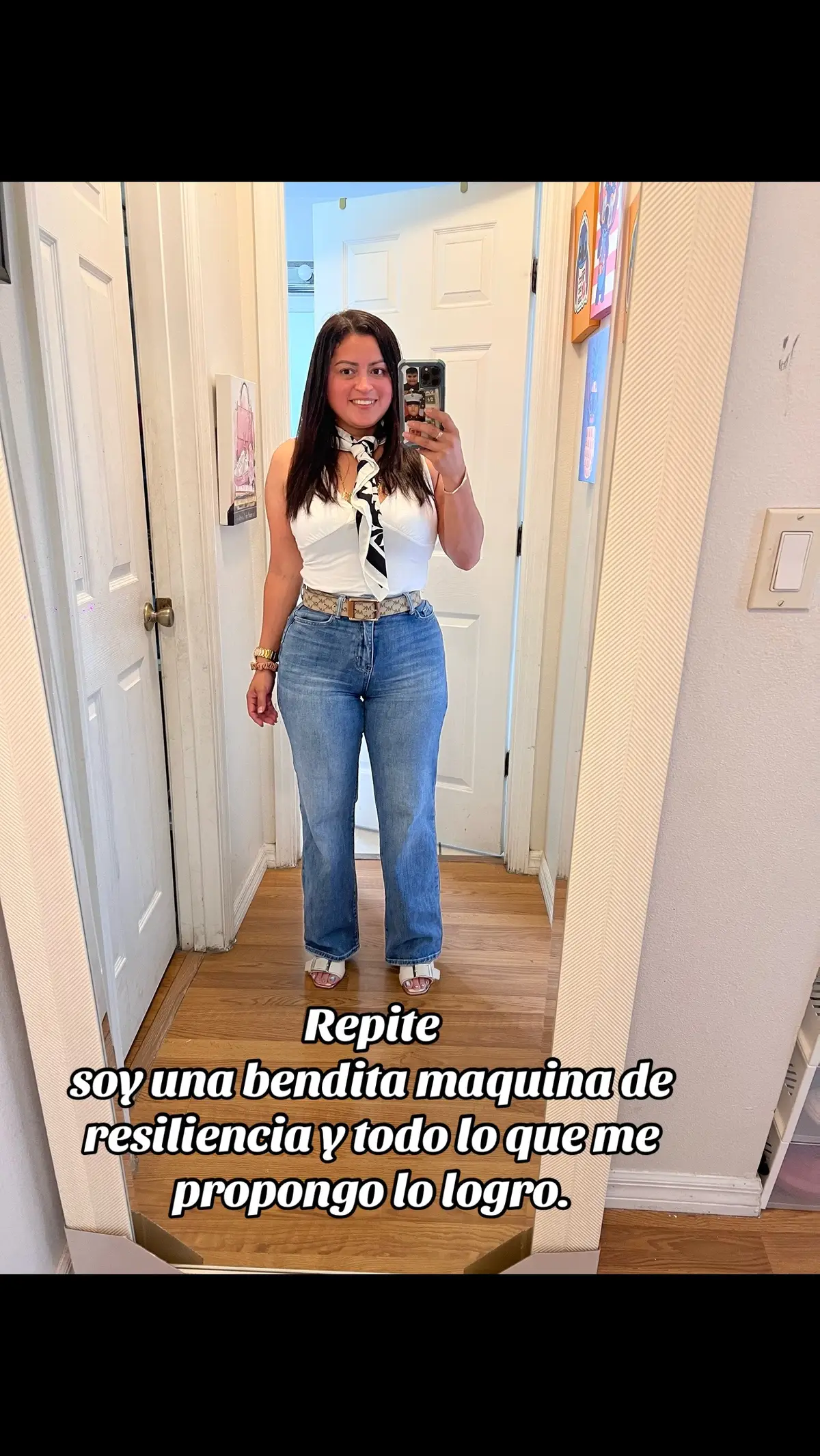 Repite soy una bendita maquina de resiliencia y todo lo que me propongo lo logro.
