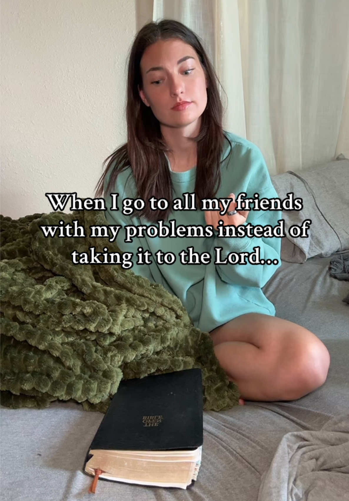 Reminder to open your Bibles! 👏🏼😭🥲 #christiantiktok #christiansoftiktok #christian #readyourbible #jesustiktok 