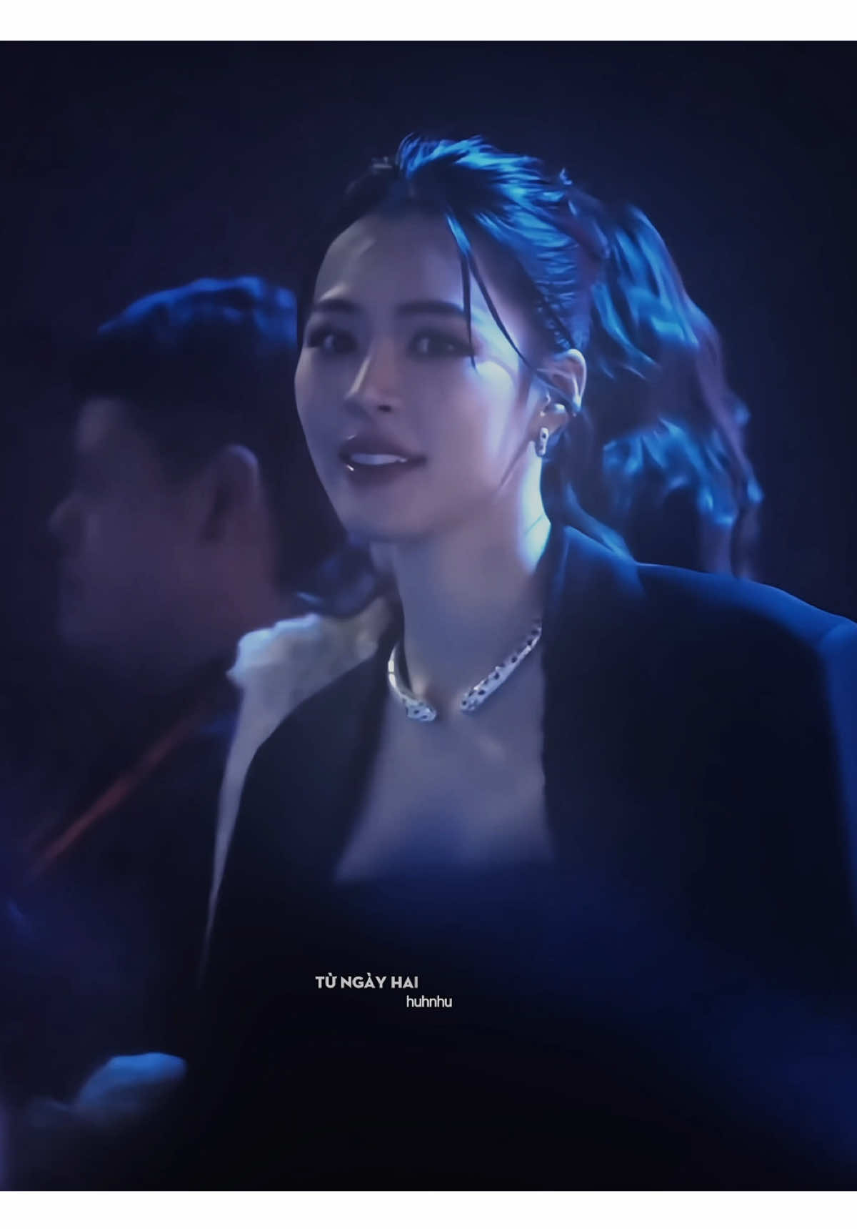 nhìn là thấy sai rồi đó😠 #linglingkwong #หลิงหลิงคอง #onlyyoutheseries ib: @︎︎︎ ︎︎vux 