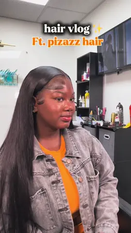 Pizazz hair wig 13x6 frontal wig 28 inch 🔥 its pre everything and true to its length, definitely worth the hype @Pizazz Hair Shop #fyp #wiginfluencer #pizazzhair #straightwig #foryoupage 