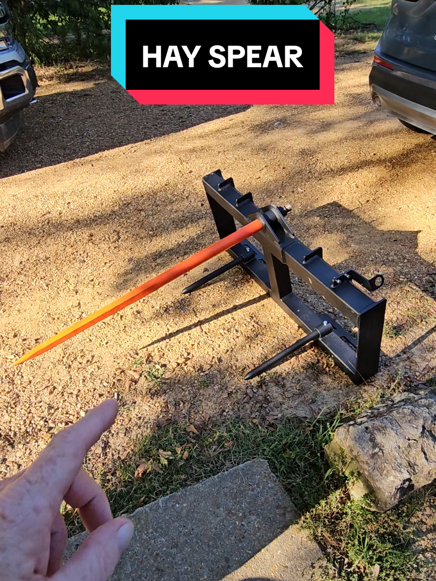VEVOR HEAVY DUTY HAY SPEAR, 1600 LB CAPACITY, 49