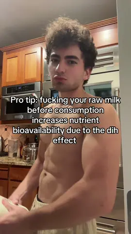 Make sure to drink it quick! The dih effect wares off fast #rawmilk 