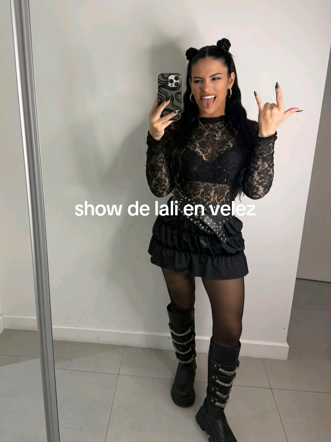 chiara lalera por @LALI #chiaramancuso #lali #velez #foryou #fanatico 