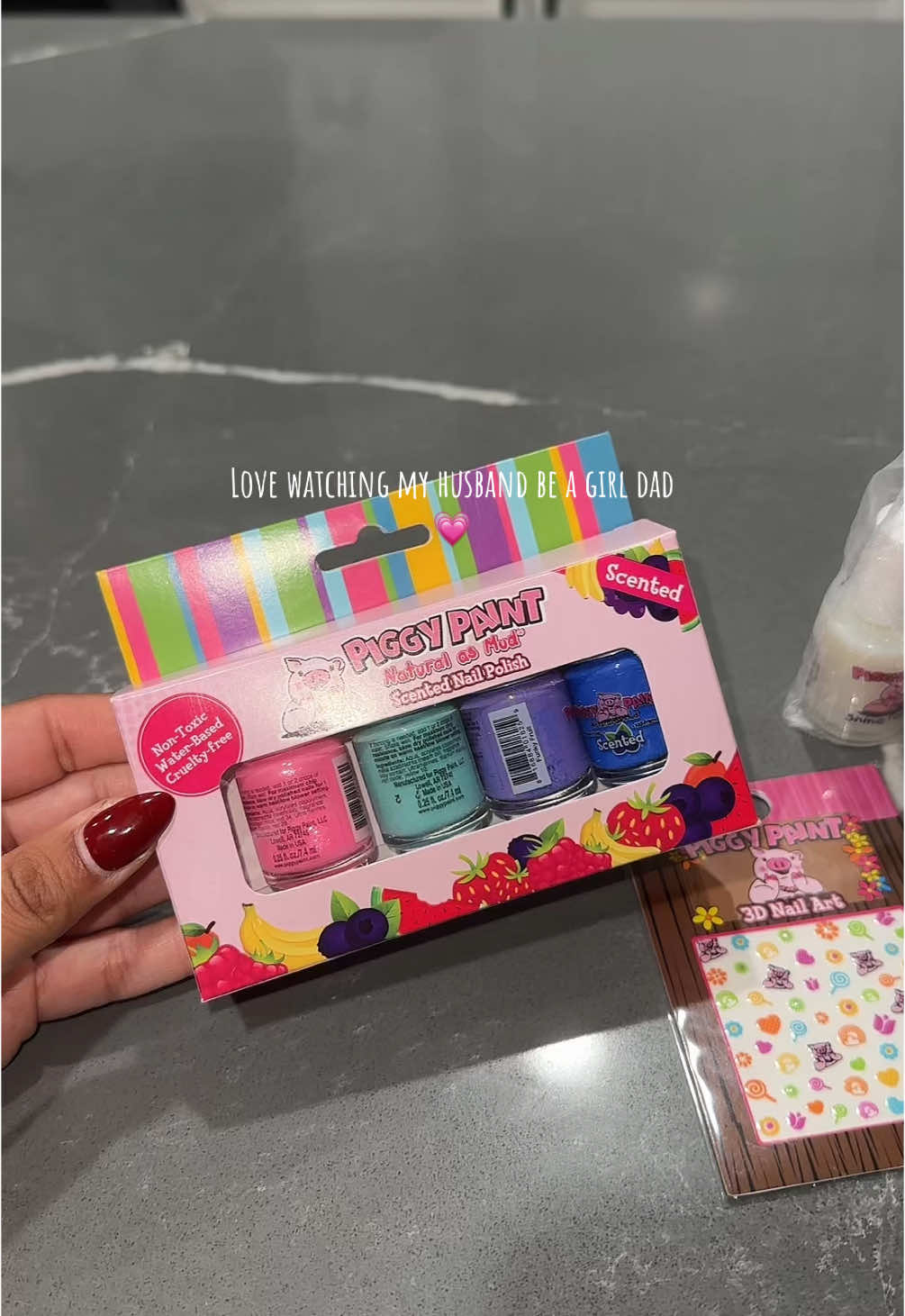 Love love love this @Piggy Paint nail polish 💅🏼 perfect for your littles ones 💗  #piggypaint #nailpolish #girldad 