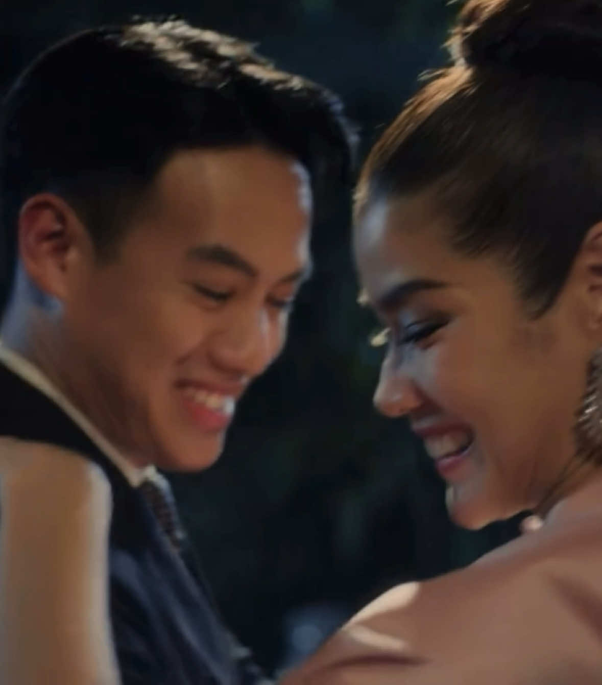 I love them both no matter what happens at the end I just want them to be happy with each other or even by themselves THEY DESERVE THAT!! She deserves that #shinetheseries #fyp 
