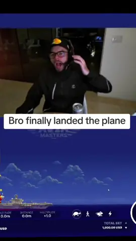 bro finally landed the plane! #smallaccount #fyp #sdpinterlude 